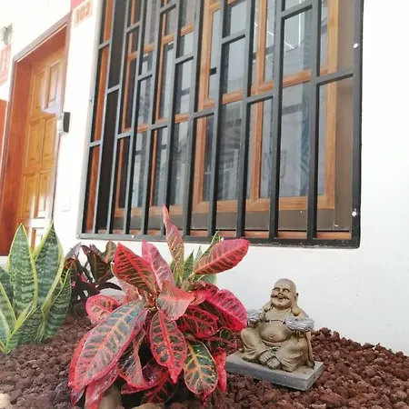 Aguamarina - Diamantes 2 Los Cristianos (Tenerife)