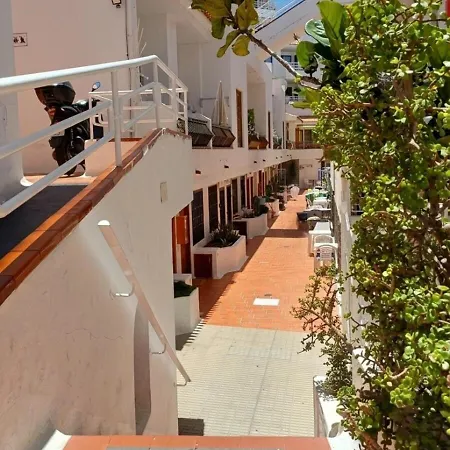 Aguamarina - Diamantes 2 Los Cristianos (Tenerife)